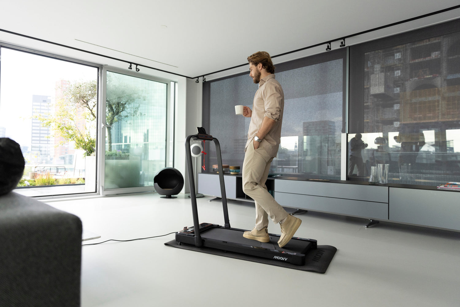 Helling lopen op de loopband: tips & training ⛰️🚶‍♂️